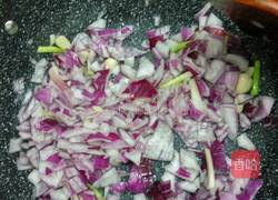 洋葱酱炒意粉的做法图解7