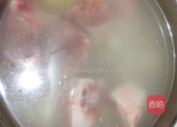 沙葛干贝红豆猪尾汤的做法图解3