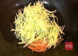 清炒莴笋丝的做法图解3