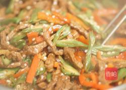 秋葵炒牛肉丝的做法图解8