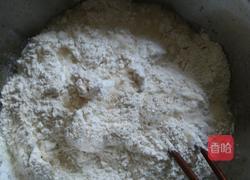 烙馍卷菜的做法图解2