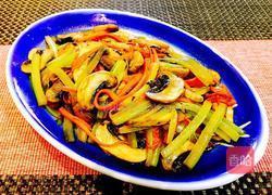 口蘑炒西芹的做法图解14