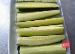 酸辣黄瓜条的做法图解3