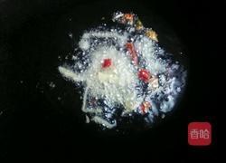 爆炒蒜苔的做法图解2