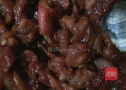 秀珍菇煮肉的做法图解3