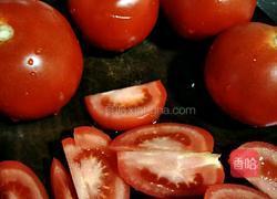 妈妈味番茄肉汁凉拌粉的做法图解1