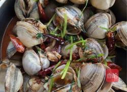 辣炒小海螺、青蛤的做法图解4