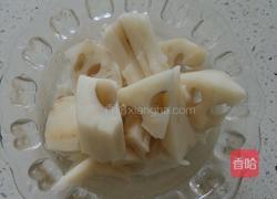 莲藕戏鸭汤的做法图解2