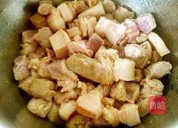 红烧肉香菇胡萝卜焖饭的做法图解4