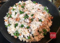 火腿肠芦笋炒饭的做法图解6