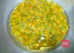 槐花炒鸡蛋的做法图解6