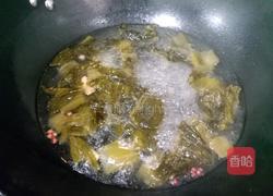 酸菜苦笋汤的做法图解6