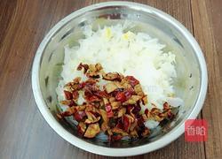 银耳红枣炖梨盅的做法图解2