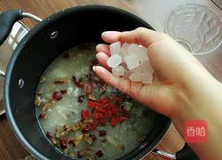 银耳红枣炖梨盅的做法图解4