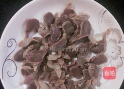 孜然鸭胗的做法图解2