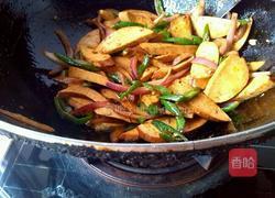 洋葱辣椒炒豆腐卷的做法图解7