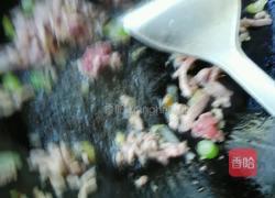 长豆角炒肉末菠菜鸡蛋汤的做法图解11
