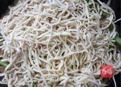 豆角土豆肉蒸面的做法图解8