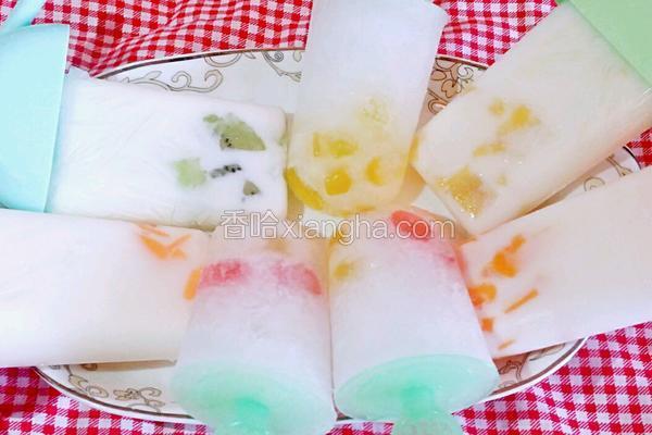 酸奶水果冰棒