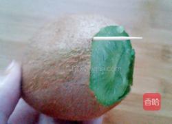 酸奶水果冰棒的做法图解3