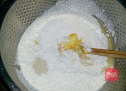 炸油饼的做法图解1