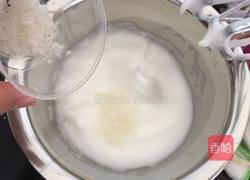 椰香戚风蛋糕6寸的做法图解7