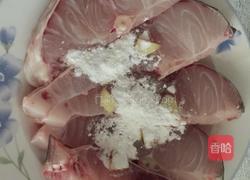 红烧鱼块的做法图解1