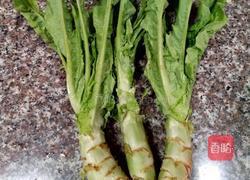 清炒莴笋的做法图解1