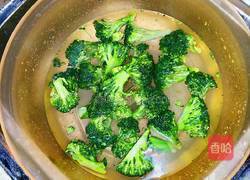 蒜蓉西兰花的做法图解2