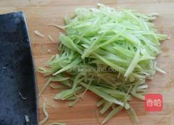 凉拌莴笋的做法图解2