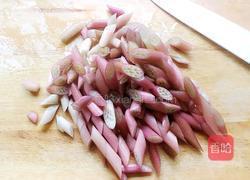炒糖醋芡实茎的做法图解3