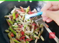 炒糖醋芡实茎的做法图解8