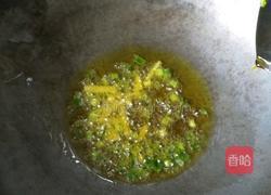 炒青椒绿豆芽的做法图解4