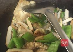 素鸡炒香干丝青椒块的做法图解7
