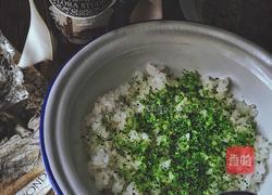 营养美貌便当 西兰花饭团的做法图解3