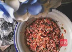 Nutritious and beautiful bento broccoli rice balls recipe illustration 8