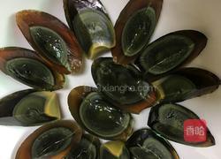 彩椒皮蛋的做法图解3