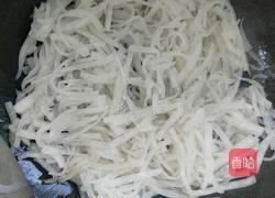 芹菜拌萝卜的做法图解6