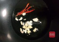 炝炒绿豆芽的做法图解3