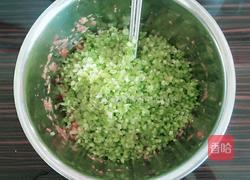芹菜肉馅的做法图解4