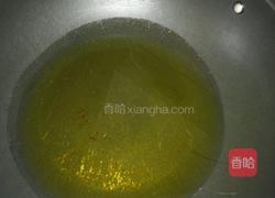 油爆野生河虾的做法图解2