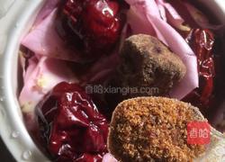 玫瑰花瓣养颜糖水的做法图解3