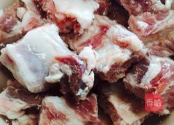 梅菜蒸排骨的做法图解3