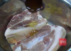 粤菜中广受欢迎的美味蜜汁叉烧的做法图解5