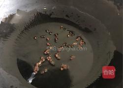 培根焖面的做法图解3