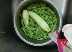 土豆烧豆角的做法图解3