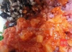 猪肉香菇泡菜饼的做法图解3