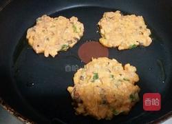 猪肉香菇泡菜饼的做法图解6