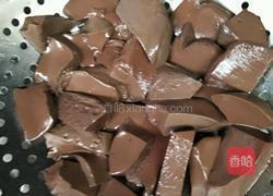 泡椒鸭血的做法图解1