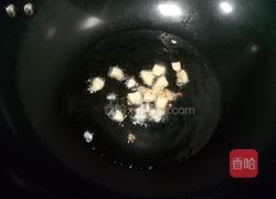 排骨烧苦笋的做法图解6